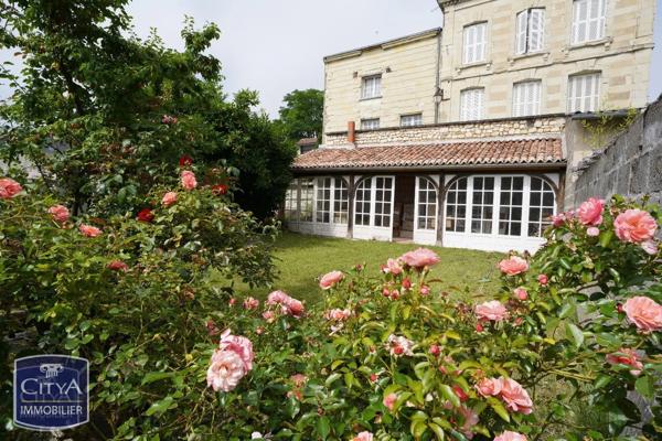 Maison à vendre 12 pièces 470m² Loudun (86200)