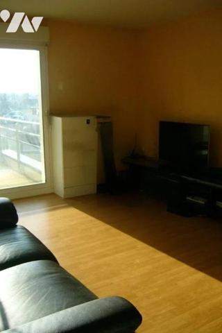 Aux portes de DINAN, appartement de type T2  de 45.68 m² avec une belle terrasse de 14,80 m² si...