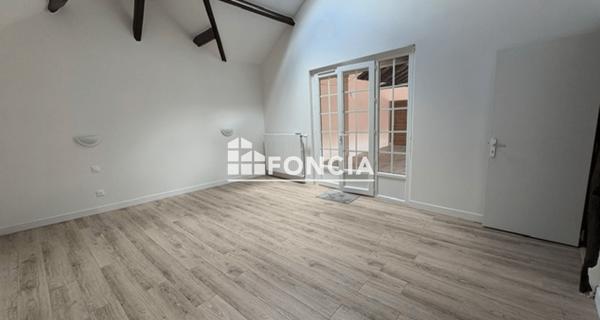 Location Appartement 3 pièces 90.14 m² - ÉRagny 95610