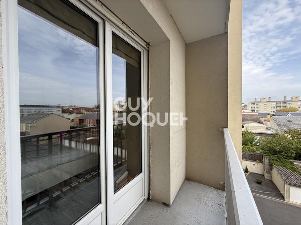 Appartement 3 pièces 81 m² avec balcon et stationnement – Reims Jamin