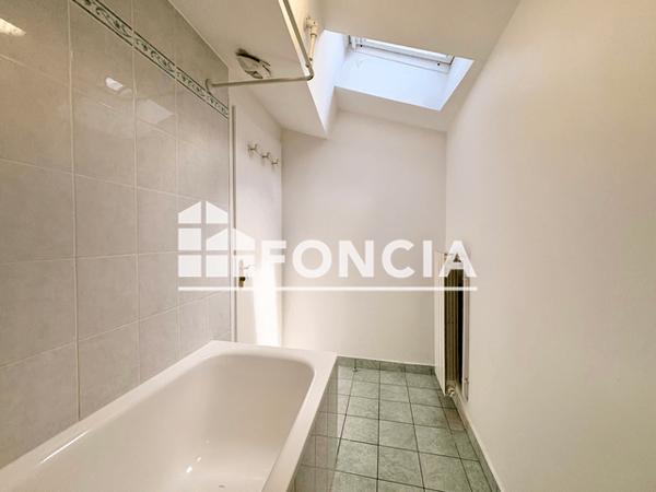 Location Appartement 2 pièces 47.38 m² - 11 RUE THIERS La Rochelle 17000