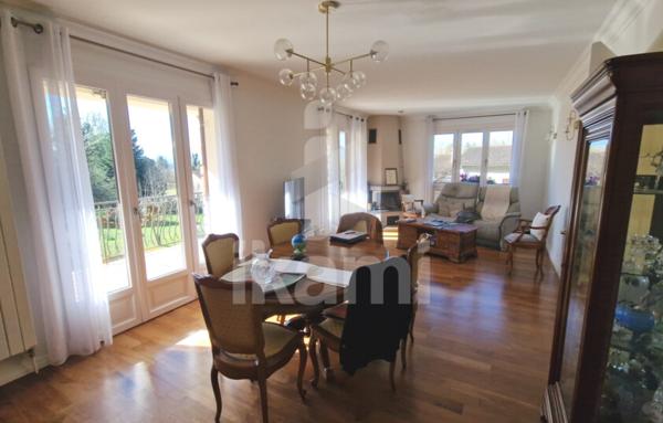 Maison de 226 m²