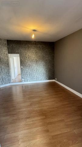 Appartement à louer à Coudray en Mayenne (53200), ref : 53073-L212