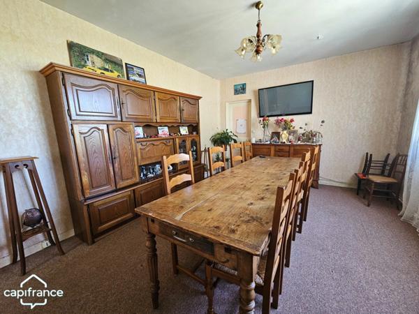 Maison de 135 m² à réinventer, sur 5400 m² de terrain