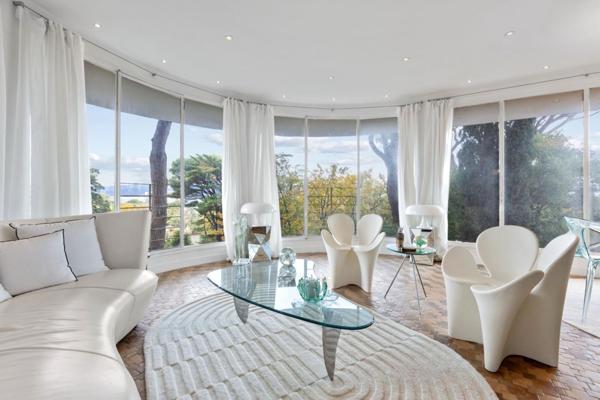 Appartement 125 m² + terrasse 125 m², vue mer