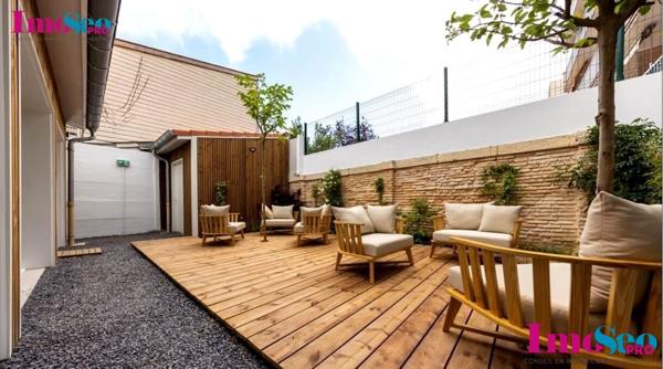 Hôtel 4 étoiles à vendre à VENDRE