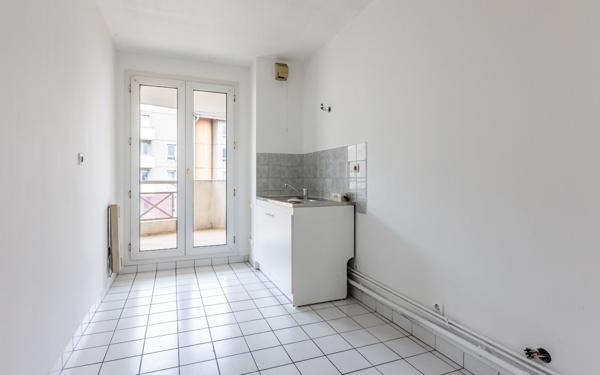 Appartement à vendre    3 pièces •  Villeurbanne