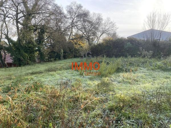 Vente / Terrain constructible à Uzès (30700)