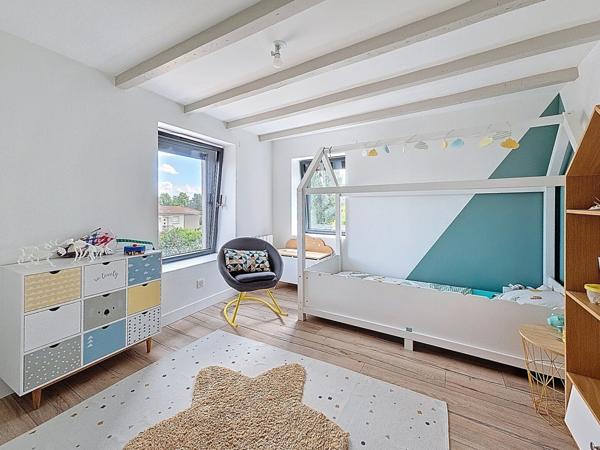 Maison 5 chambres sur 561 m²