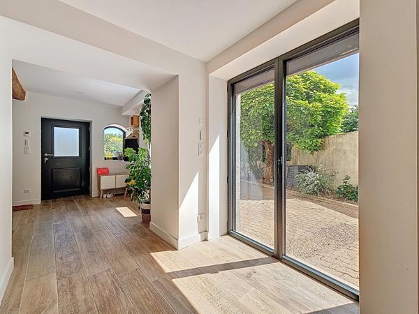 Maison 5 chambres sur 561 m²