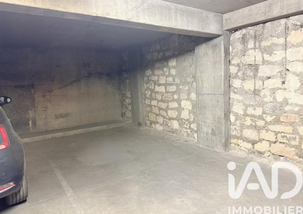 Parking à vendre 12 m² Paris 17
