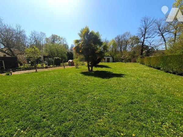 Maison à vendre à Souppes-sur-Loing (77460), Seine-et-Marne (77)

Pavillon d'une surface habi...