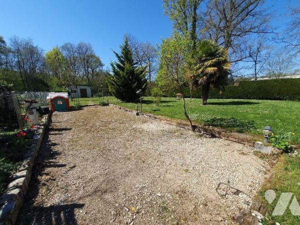 Maison à vendre à Souppes-sur-Loing (77460), Seine-et-Marne (77)

Pavillon d'une surface habi...