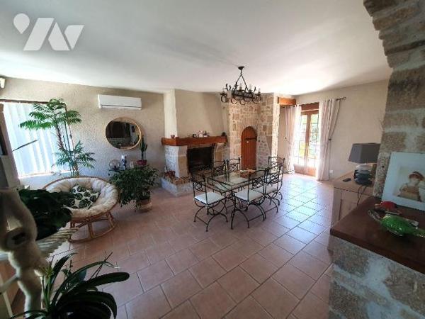 Maison à vendre à Souppes-sur-Loing (77460), Seine-et-Marne (77)

Pavillon d'une surface habi...