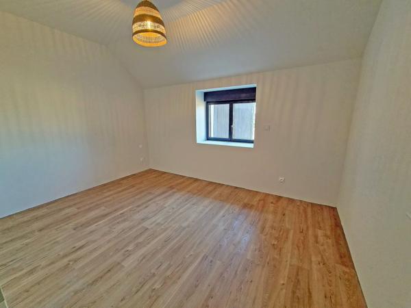 Corps de ferme 5 PIÈCES 150 M² RÉNOVÉ PLOUGUERNEAU