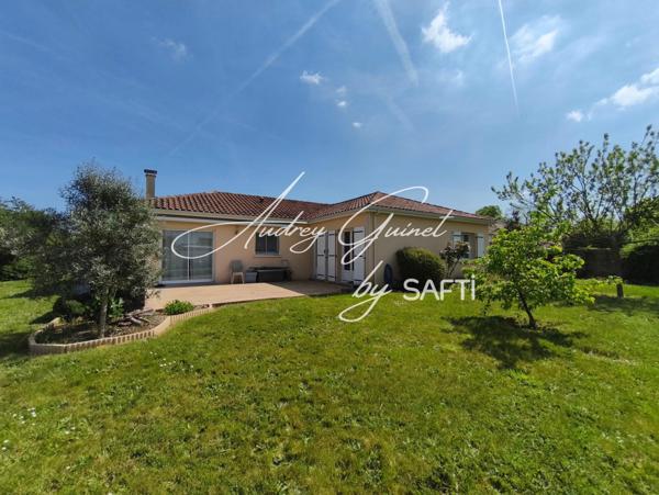 ? Saint-Cyr – Maison familiale avec piscine sur plus de 1200 m² de terrain