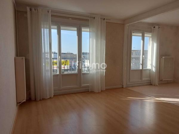 Appartement lumineux 68 m² – Chartres