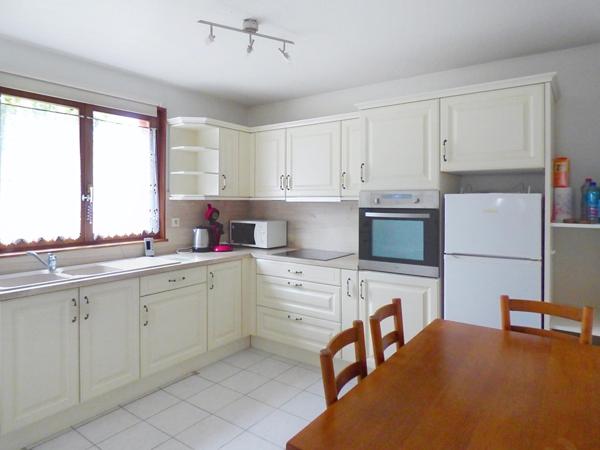 Appartement plain-pied + terrasse, garage, cave