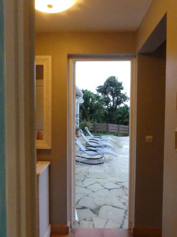 Superbe propriété VUE MER P6 de 282 m² avec piscine, terrain de 2174 m²