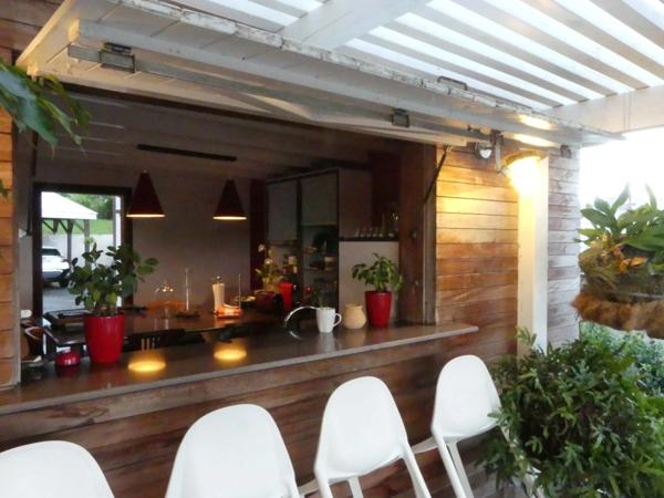 Superbe propriété VUE MER P6 de 282 m² avec piscine, terrain de 2174 m²