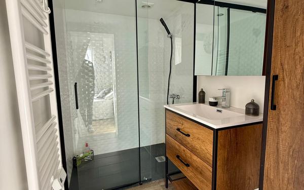 Maison à vendre    4 pièces •  Le Château-d'Oléron