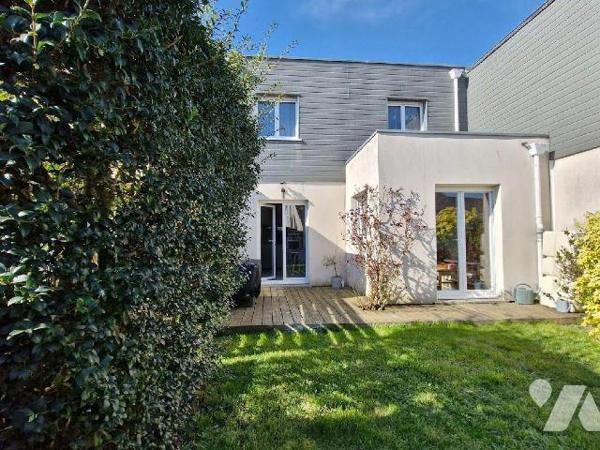 Maison à Vendre à Acigné (35690) en Ille-et-Vilaine (35)

Nous vous proposons cette maison  à...