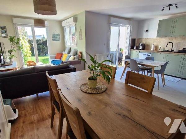 Maison à Vendre à Acigné (35690) en Ille-et-Vilaine (35)

Nous vous proposons cette maison  à...