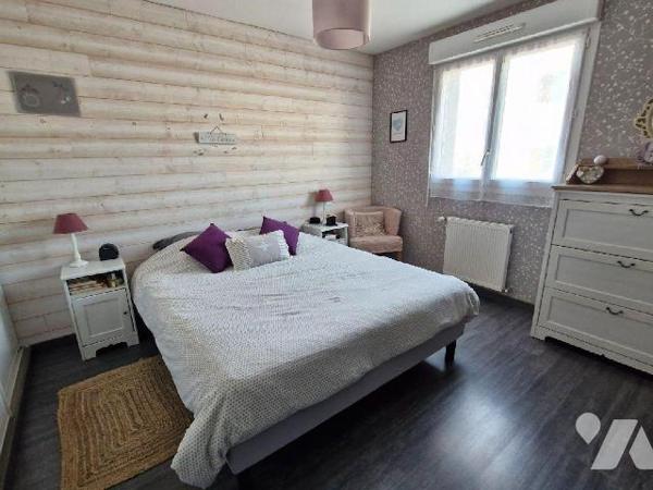 Maison à Vendre à Acigné (35690) en Ille-et-Vilaine (35)

Nous vous proposons cette maison  à...