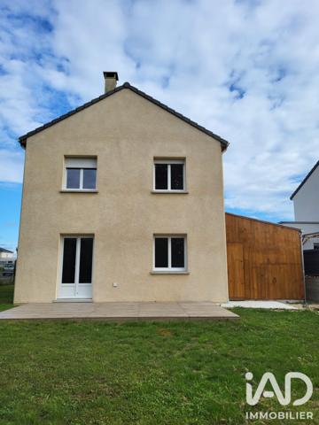 Location maison 6 pièces 103,68 m² Sarry