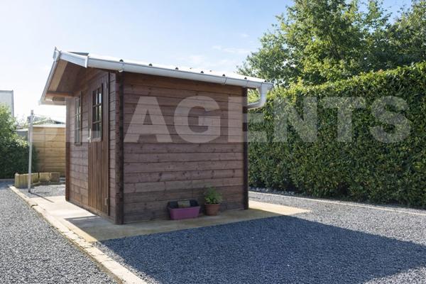 Rare sur le secteur – Maison de ville avec jardin et garage en plein cœur de Saint-Pierre-sur-Dives