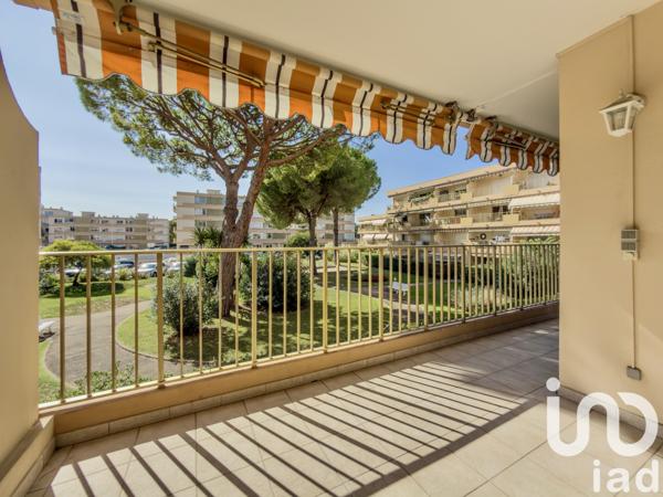 Appartement à vendre 3 pièces 64 m² Mandelieu-la-Napoule