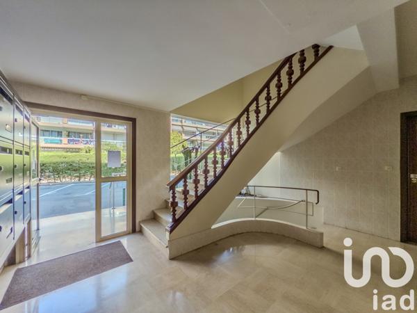 Appartement à vendre 3 pièces 64 m² Mandelieu-la-Napoule