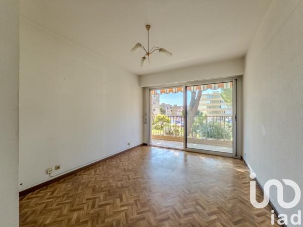 Appartement à vendre 3 pièces 64 m² Mandelieu-la-Napoule