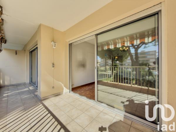 Appartement à vendre 3 pièces 64 m² Mandelieu-la-Napoule