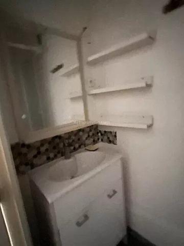 Vente                                                      Appartement
                        
                     1 pièces                      25 m2                     à Rennes