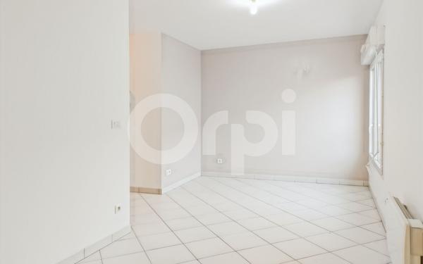 Appartement à vendre    3 pièces • 57 m2 Le Plessis-Belleville