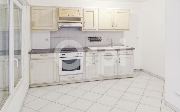 Appartement à vendre    3 pièces • 57 m2 Le Plessis-Belleville