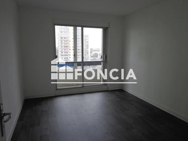 Location Appartement 4 pièces 78.47 m² - 14 RUE PIERRE TREPOS Brest 29200