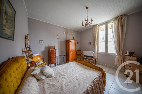 Maison à vendre  5 pièces - 118,91 m2 ST AUBIN DE MEDOC - 33