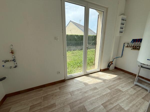 Maison à louer 5 pièces LES ROSIERS SUR LOIRE (49)