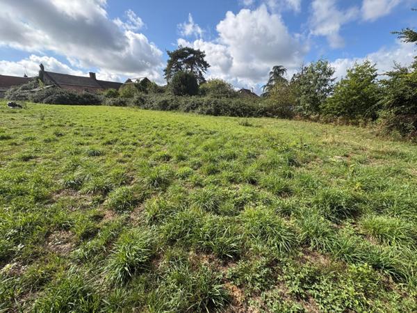 Ensemble immobilier 200m2 sur terrain constructible 2500m2