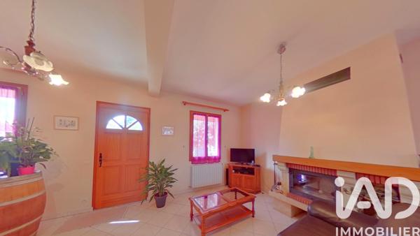 Location studio 9,55 m² Villeneuve-le-Roi