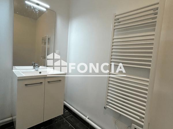 Location Appartement 3 pièces 58.59 m² - ECLOZ - 39 RUE DE L'OUCHE BURON Nantes 44000