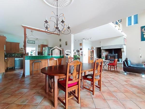 Safti-Benjamin Marcouiller vous propose : Villa 7 pièces.