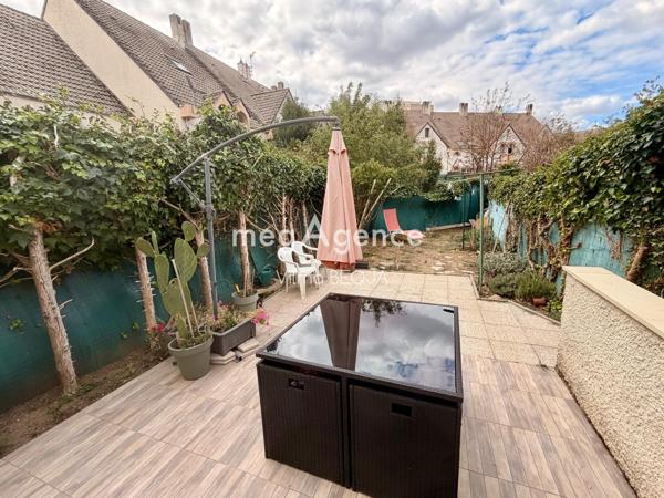 Maison à PARON, 89100 - 7 pièces 121m²