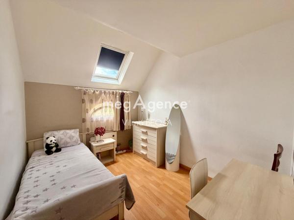 Maison à PARON, 89100 - 7 pièces 121m²