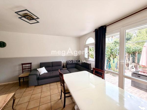Maison à PARON, 89100 - 7 pièces 121m²
