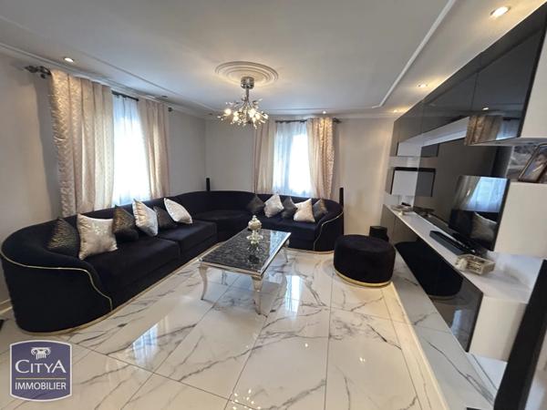 Maison à vendre 5 pièces 218.9m² Gilly-sur-Isère (73200)