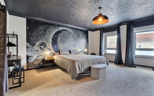 Appartement à vendre    2 pièces • 210 m2 Ham-sous-Varsberg