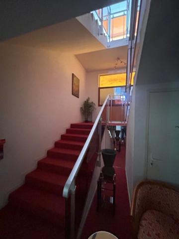 FLEURANCE (32) - Hotel-Restaurant murs et fonds avec logement de fonction
